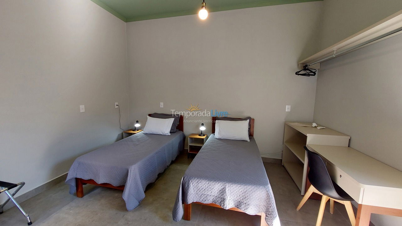 Casa para aluguel de temporada em Brotas (Santa Cecilia Ii)