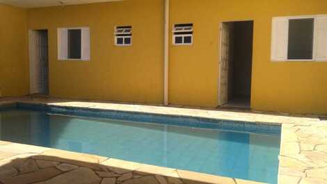 Casa para aluguel de temporada em Itanhaém (Balneário Gaivotas)
