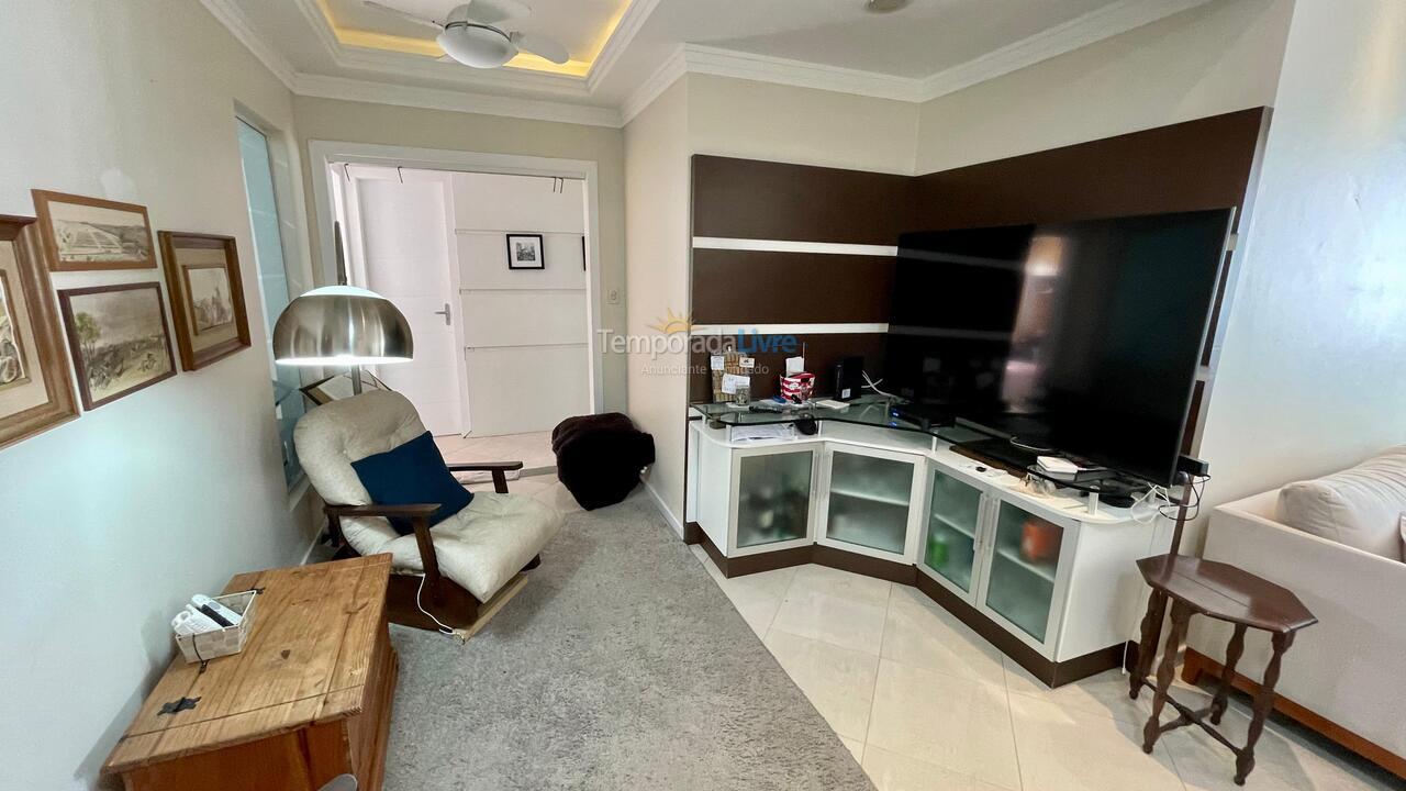 Apartamento para aluguel de temporada em Balneário Camboriú (Praia Central)