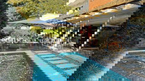 4 Suites Gated Community Cachoeira Beach