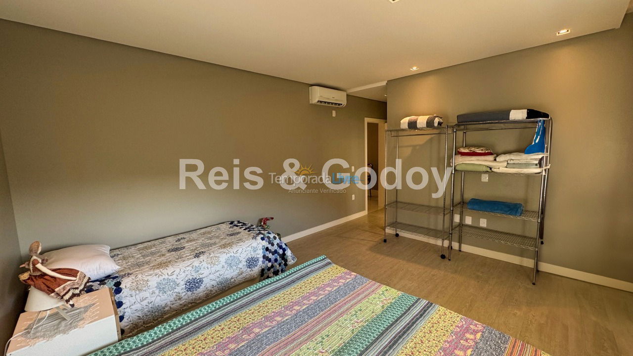 House for vacation rental in Florianópolis (Cachoeira do Bom Jesus)