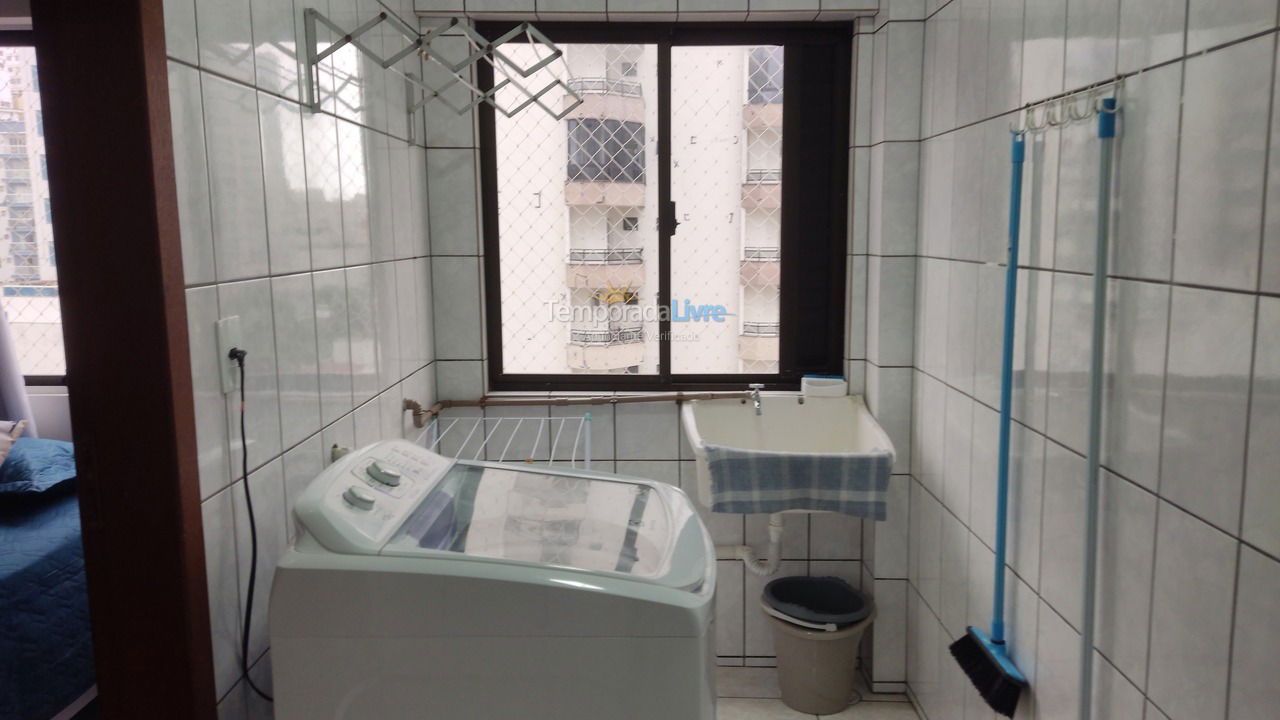 Apartamento para aluguel de temporada em Balneário Camboriú (Centro)