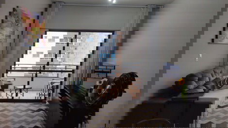 Confortável apartamento no centro em Balneário Camboriú SC