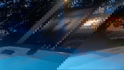 Jacuzzi by night