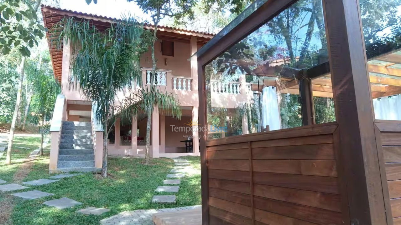 Casa para aluguel de temporada em Mairiporã (Rio Acima)