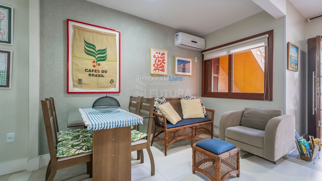 Apartment for vacation rental in Bombinhas (Praia de Bombinhas)