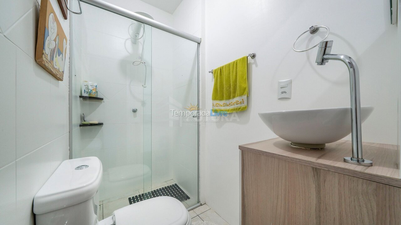 Apartment for vacation rental in Bombinhas (Praia de Bombinhas)