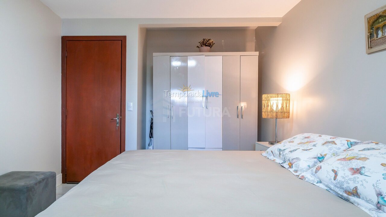 Apartment for vacation rental in Bombinhas (Praia de Bombinhas)