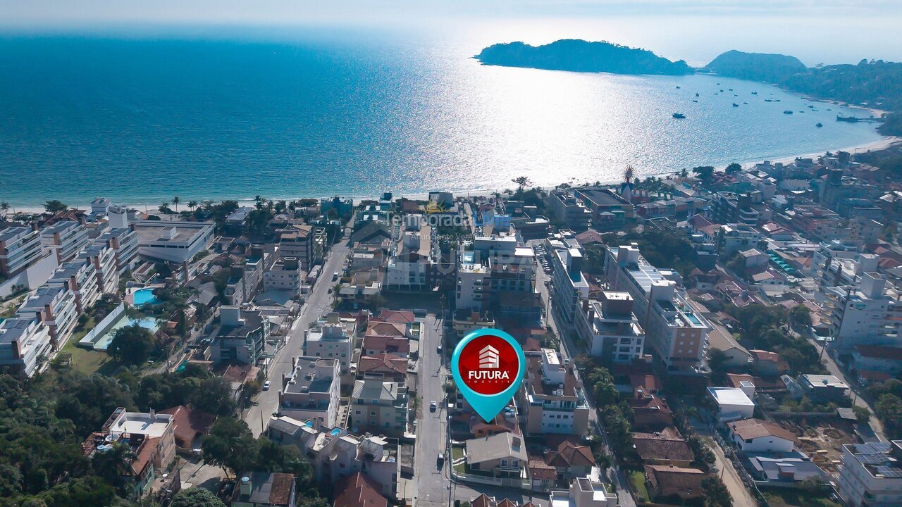Apartment for vacation rental in Bombinhas (Praia de Bombinhas)