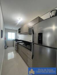 APARTAMENTO NOVO COM LINDA MOBÍLIA CENTRO DE BOMBINHAS