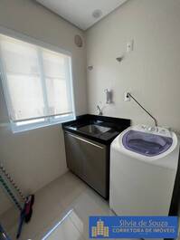 APARTAMENTO NOVO COM LINDA MOBÍLIA CENTRO DE BOMBINHAS