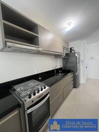 APARTAMENTO NOVO COM LINDA MOBÍLIA CENTRO DE BOMBINHAS