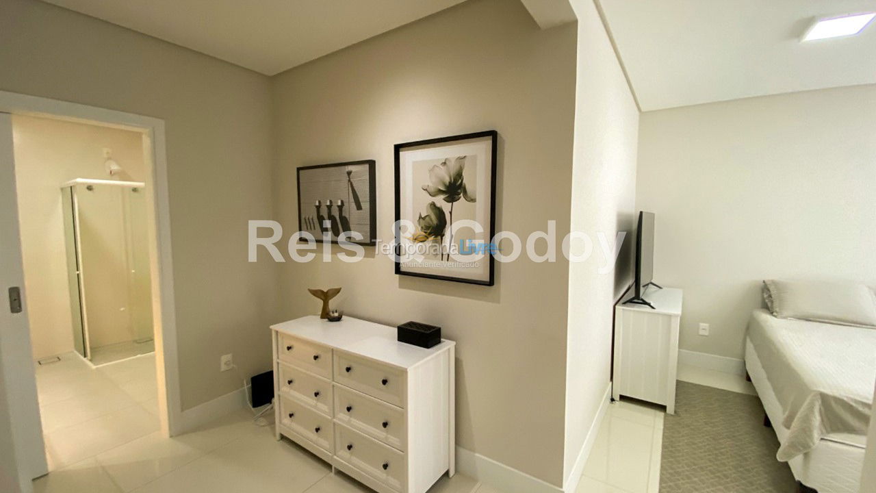 Apartment for vacation rental in Florianópolis (Jurere Tradicional)