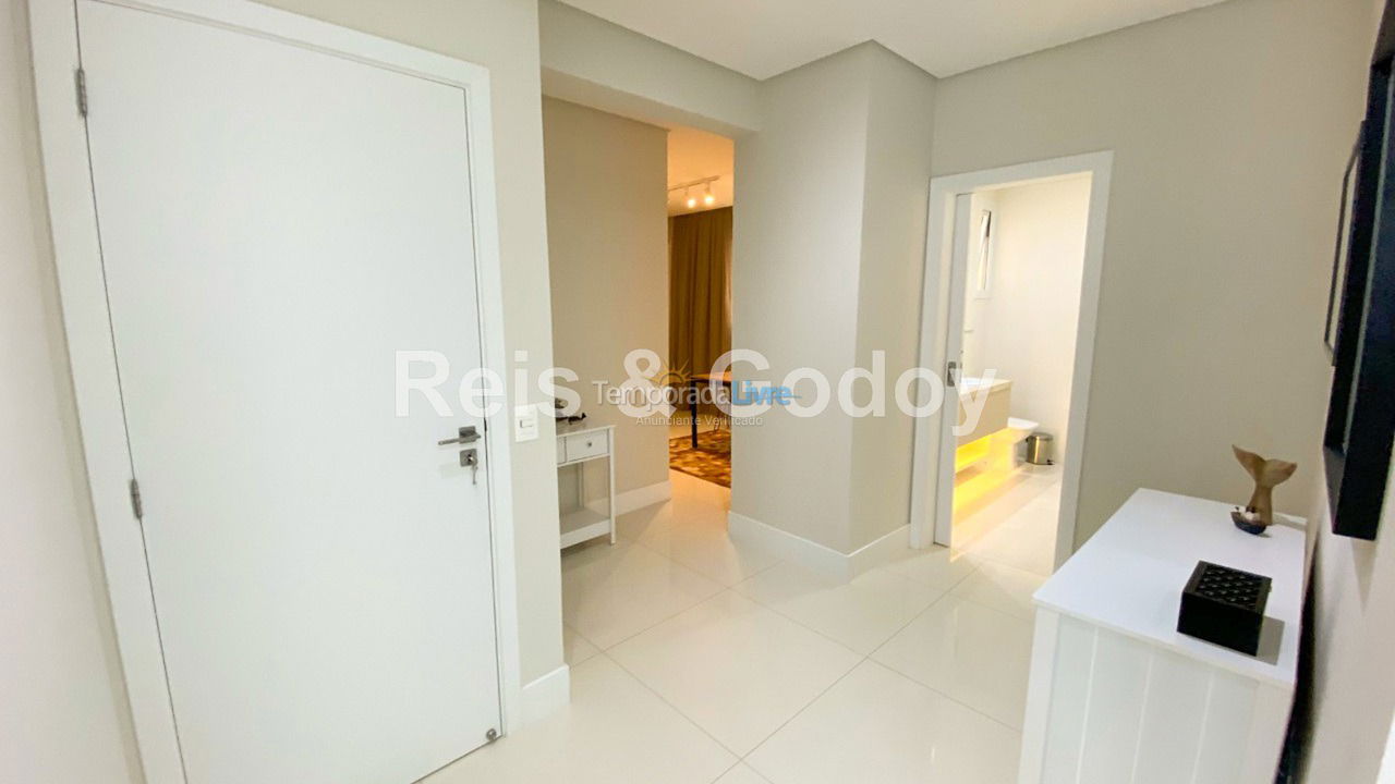 Apartment for vacation rental in Florianópolis (Jurere Tradicional)