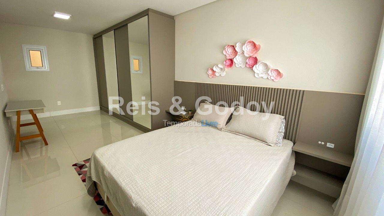 Apartment for vacation rental in Florianópolis (Jurere Tradicional)