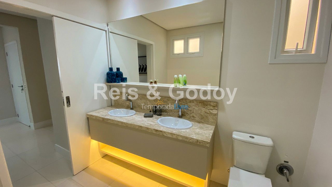 Apartment for vacation rental in Florianópolis (Jurere Tradicional)
