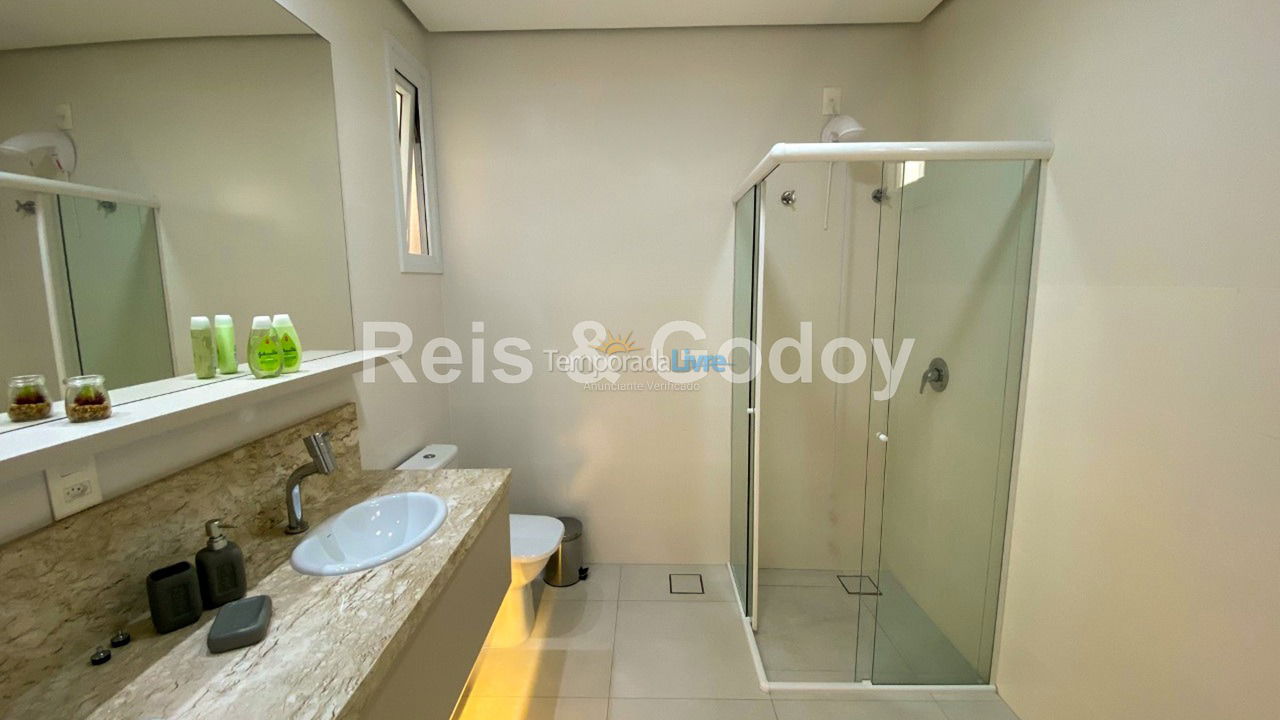 Apartment for vacation rental in Florianópolis (Jurere Tradicional)