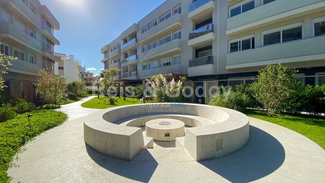 Apartment for vacation rental in Florianópolis (Jurere Tradicional)