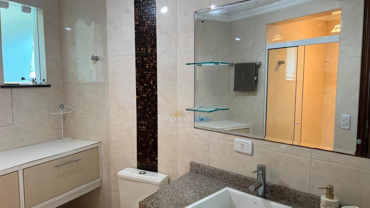 Apartamento para aluguel de temporada em Bombinhas (Praia de Bombinhas)