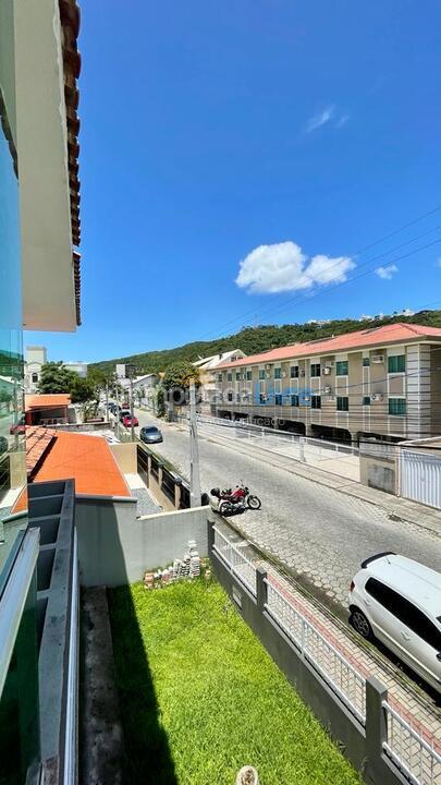 Apartamento para aluguel de temporada em Bombinhas (Praia de Bombinhas)