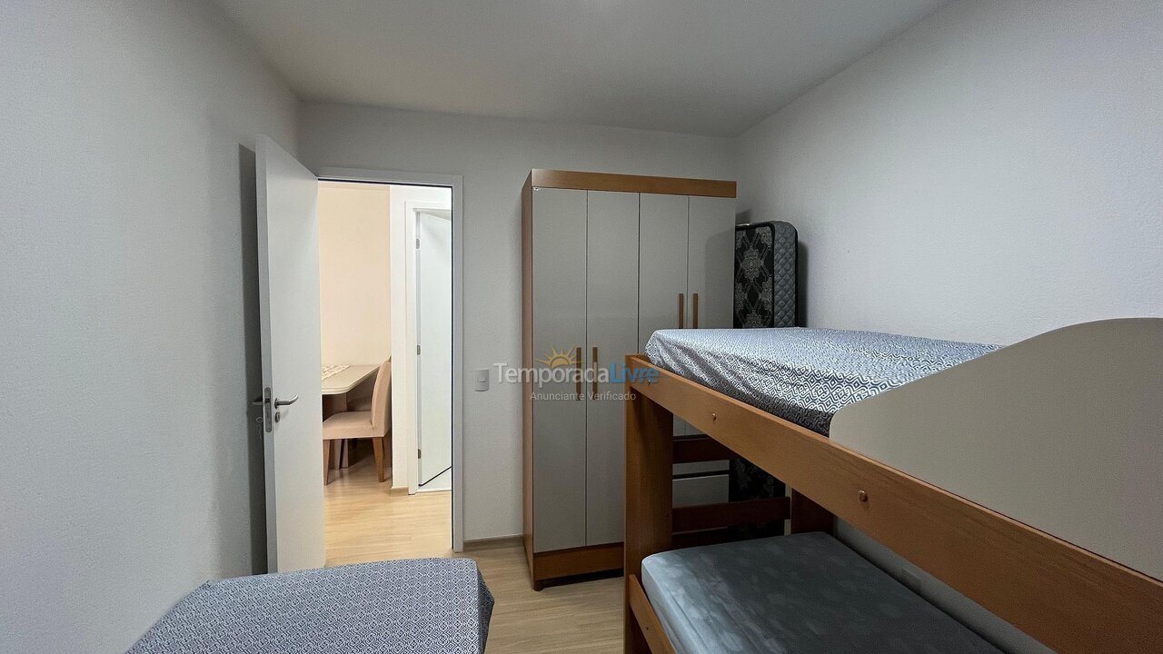Apartamento para aluguel de temporada em Fortaleza (Praia do Futuro Ii)