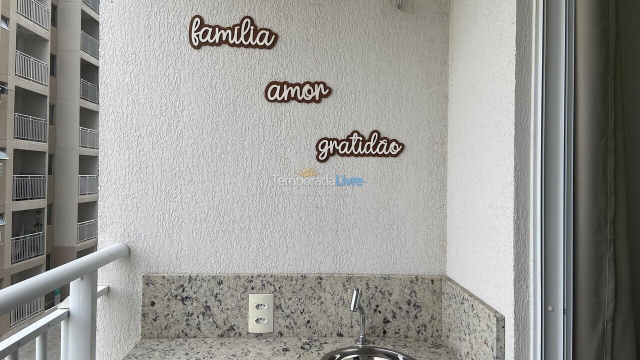 Apartamento para aluguel de temporada em Fortaleza (Praia do Futuro Ii)