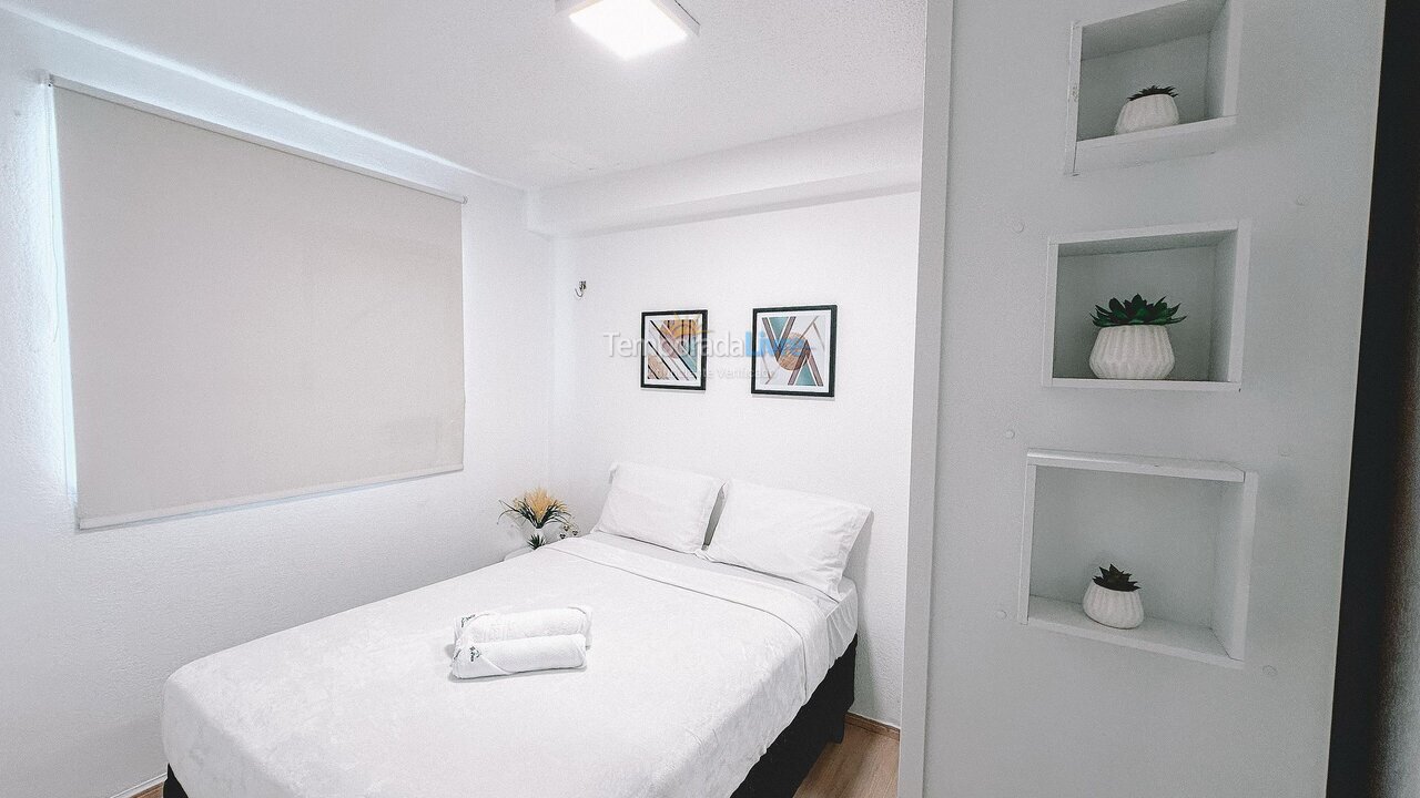 Apartamento para aluguel de temporada em Fortaleza (Praia do Futuro Ii)