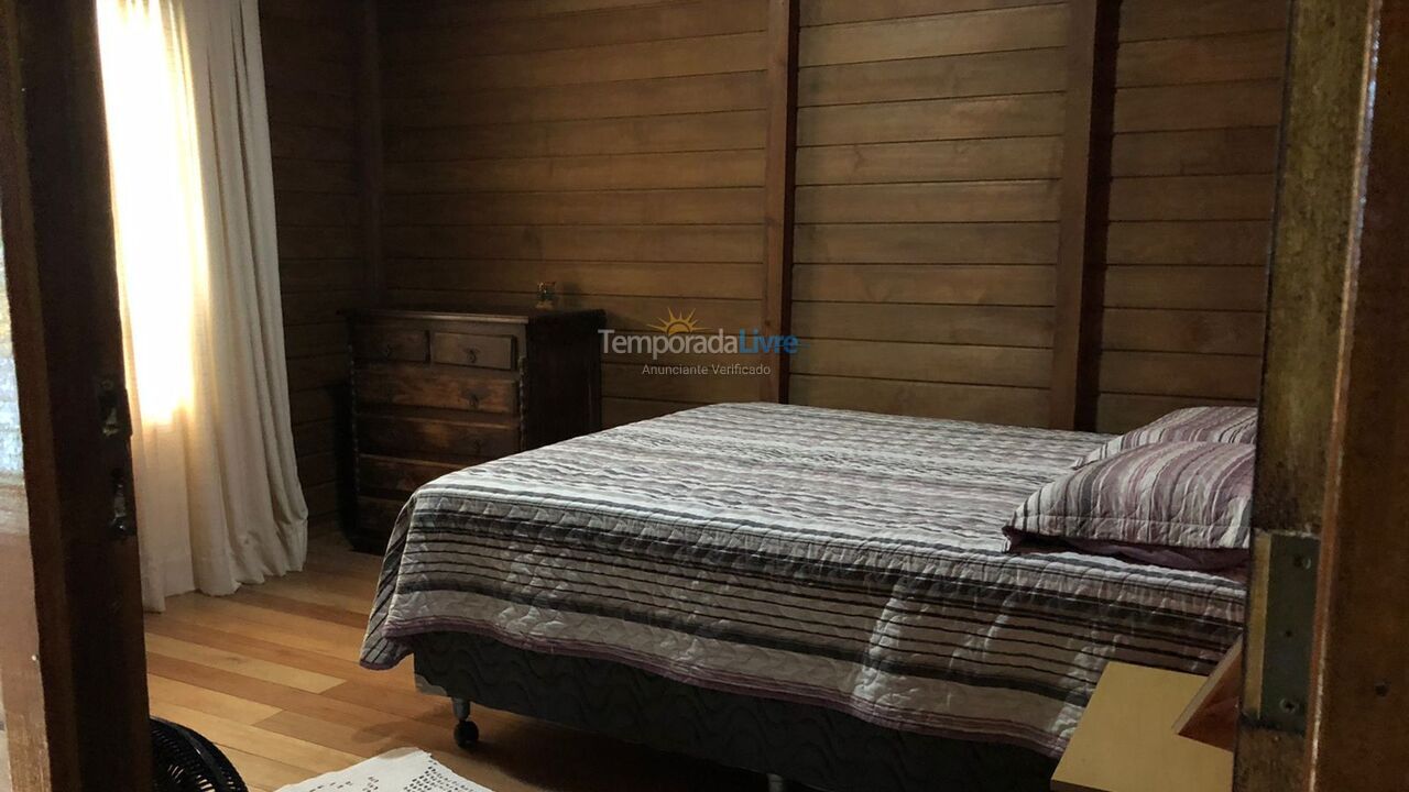 Casa para aluguel de temporada em Rodeio (Rodeio 32)