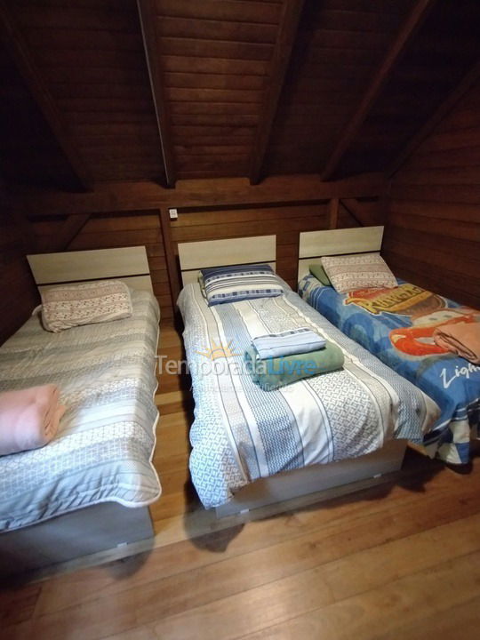 Casa para aluguel de temporada em Rodeio (Rodeio 32)