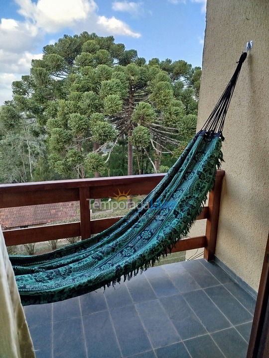 Apartamento para aluguel de temporada em Campos do Jordão (Alto da Boa Vista)