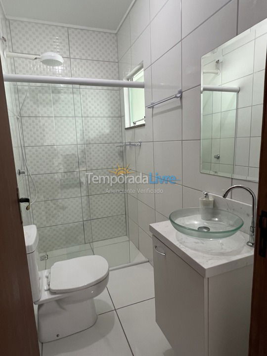 Casa para aluguel de temporada em Matinhos (Caiobá)