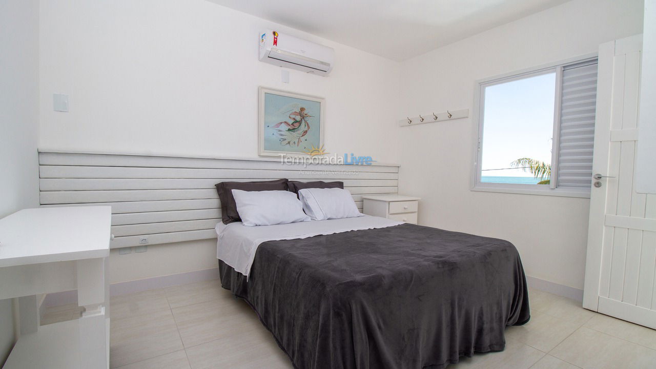 Casa para aluguel de temporada em Bombinhas (Praia de Bombinhas)