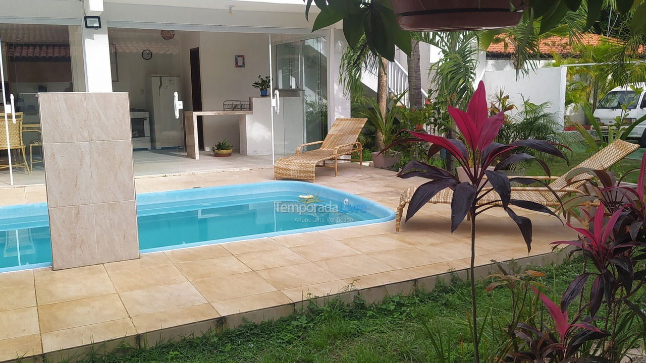 Casa para aluguel de temporada em Camaçari (Barra do Jacuípe)