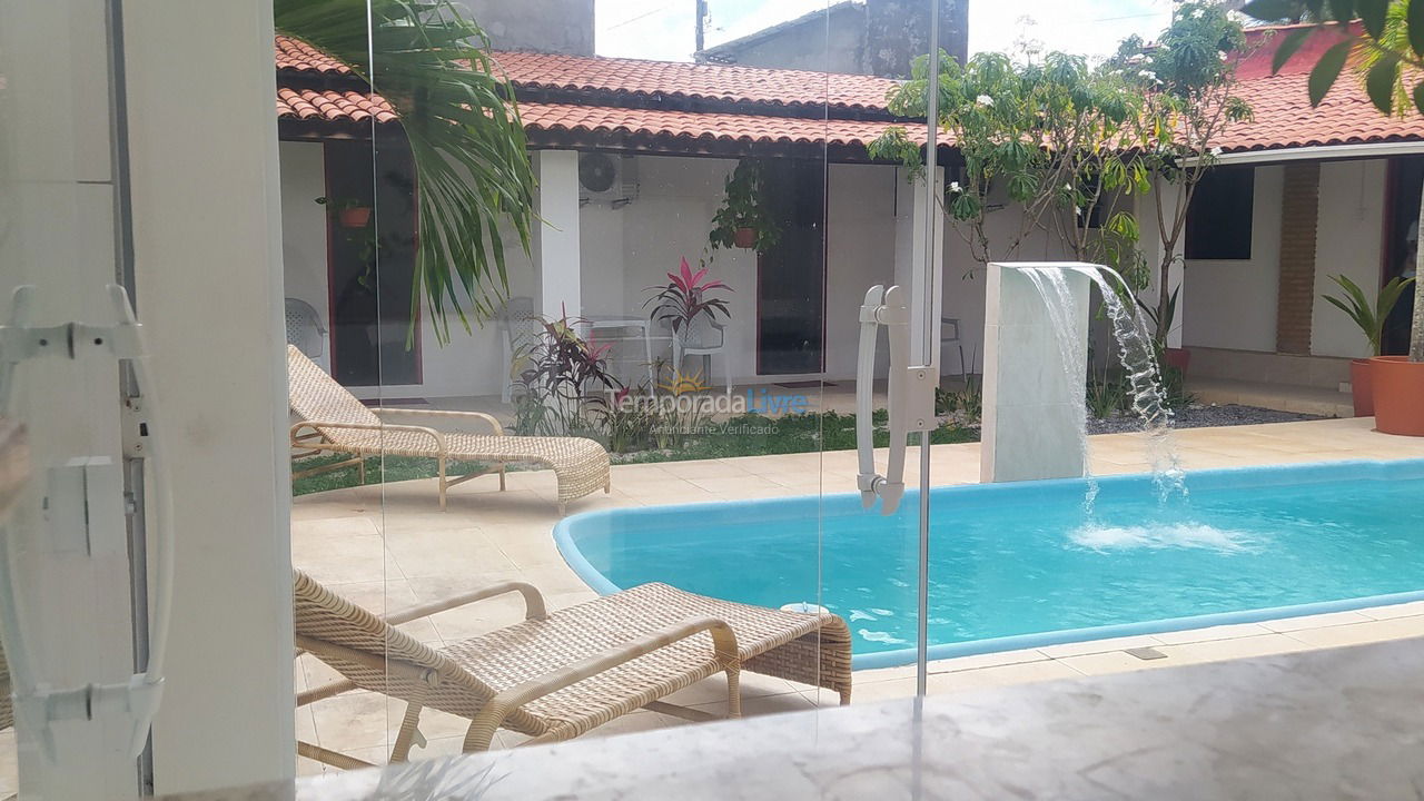 Casa para aluguel de temporada em Camaçari (Barra do Jacuípe)