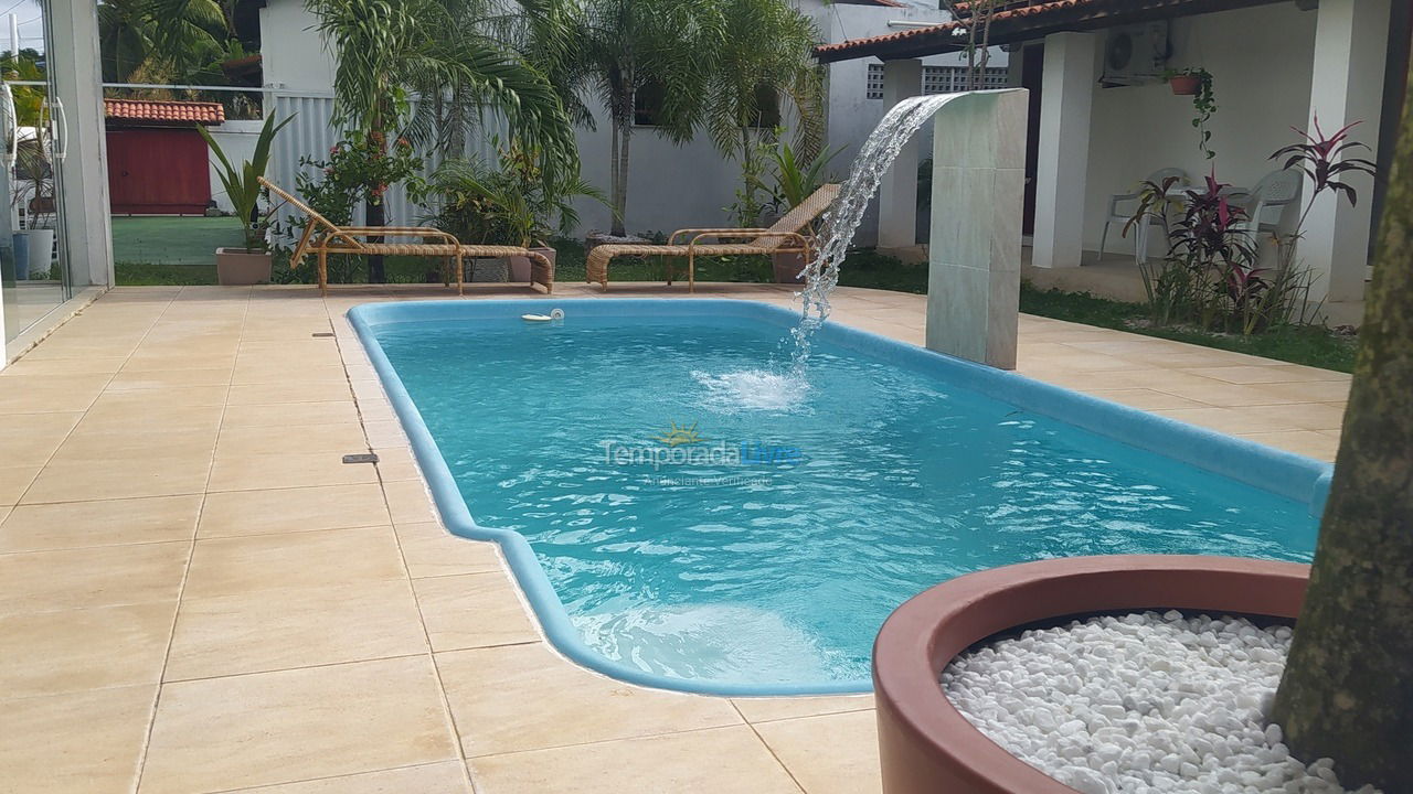 Casa para aluguel de temporada em Camaçari (Barra do Jacuípe)