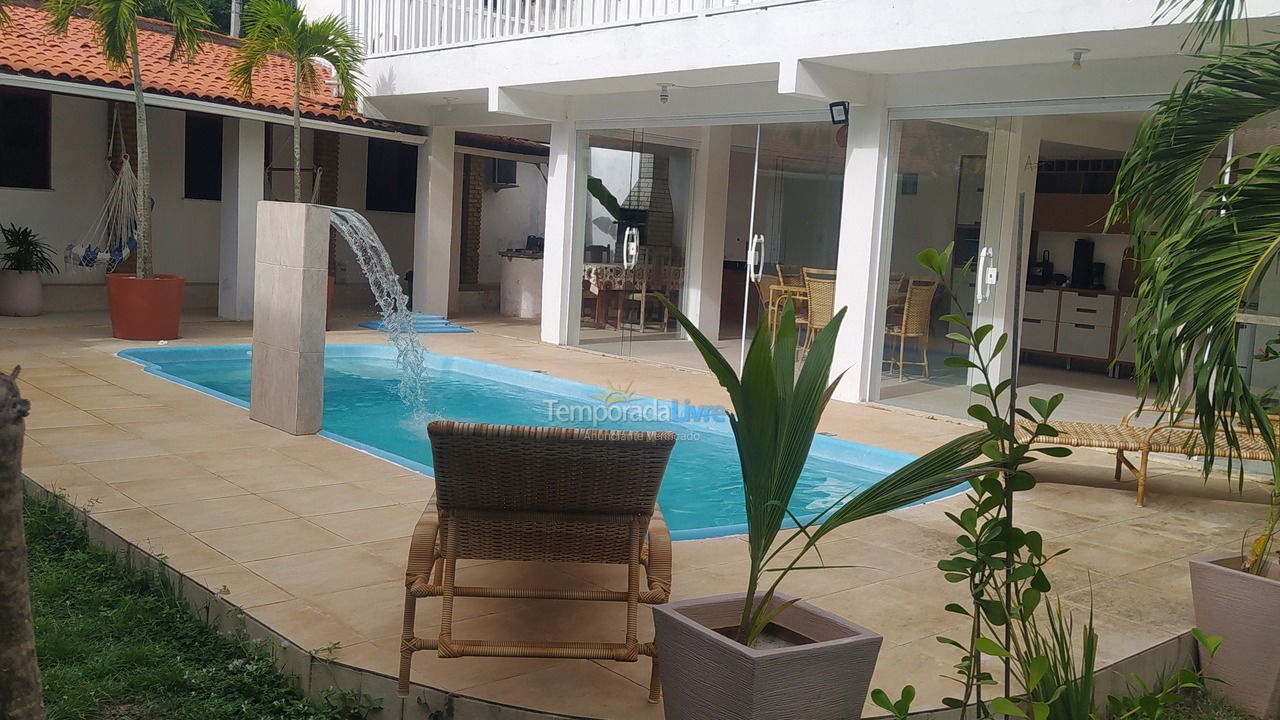 Casa para aluguel de temporada em Camaçari (Barra do Jacuípe)