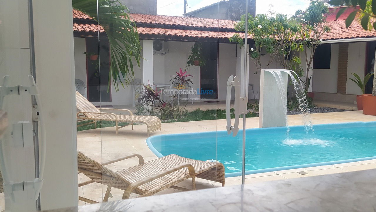 Casa para aluguel de temporada em Camaçari (Barra do Jacuípe)