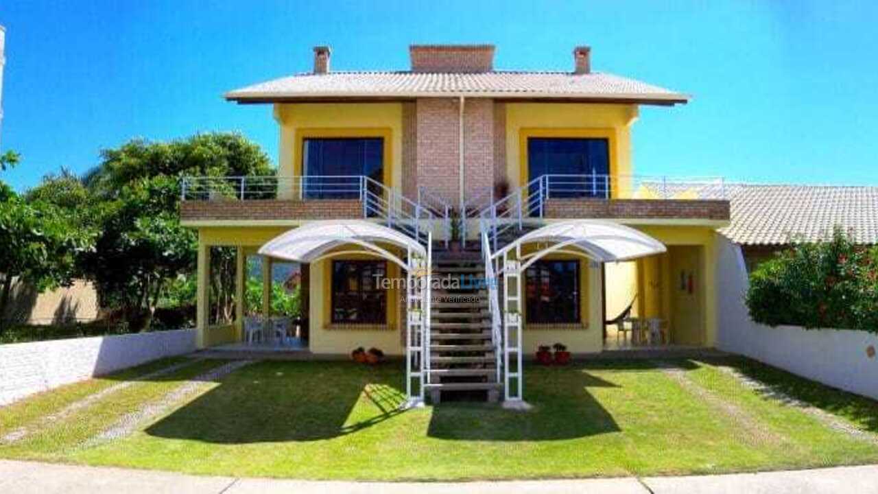 Casa para alquiler de vacaciones em Bombinhas (Mariscal)