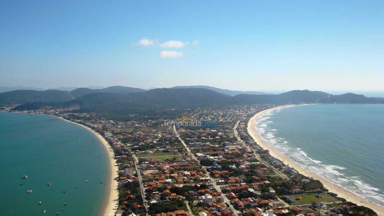 Casa para alquiler de vacaciones em Bombinhas (Mariscal)