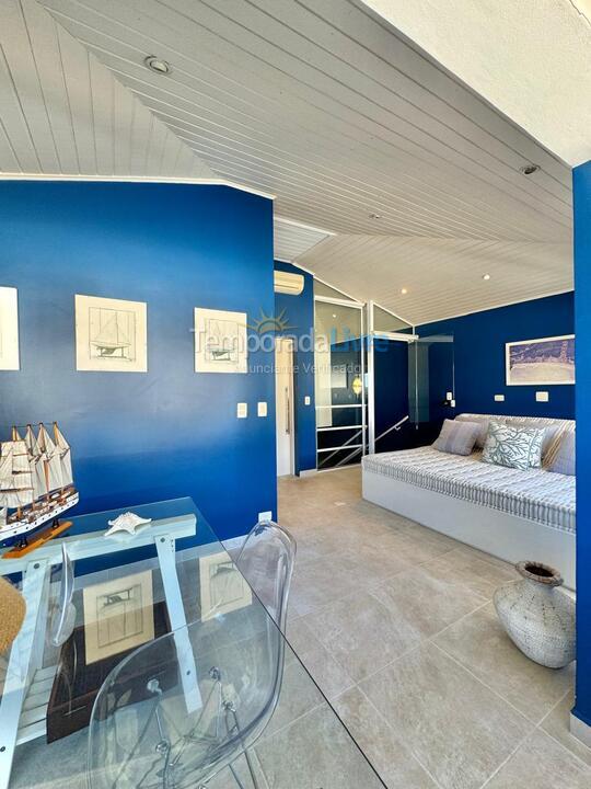 Casa para aluguel de temporada em São Sebastião (Praia da Baleia)