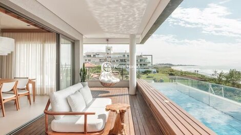 Luxurious Penthouse with Stunning Views.