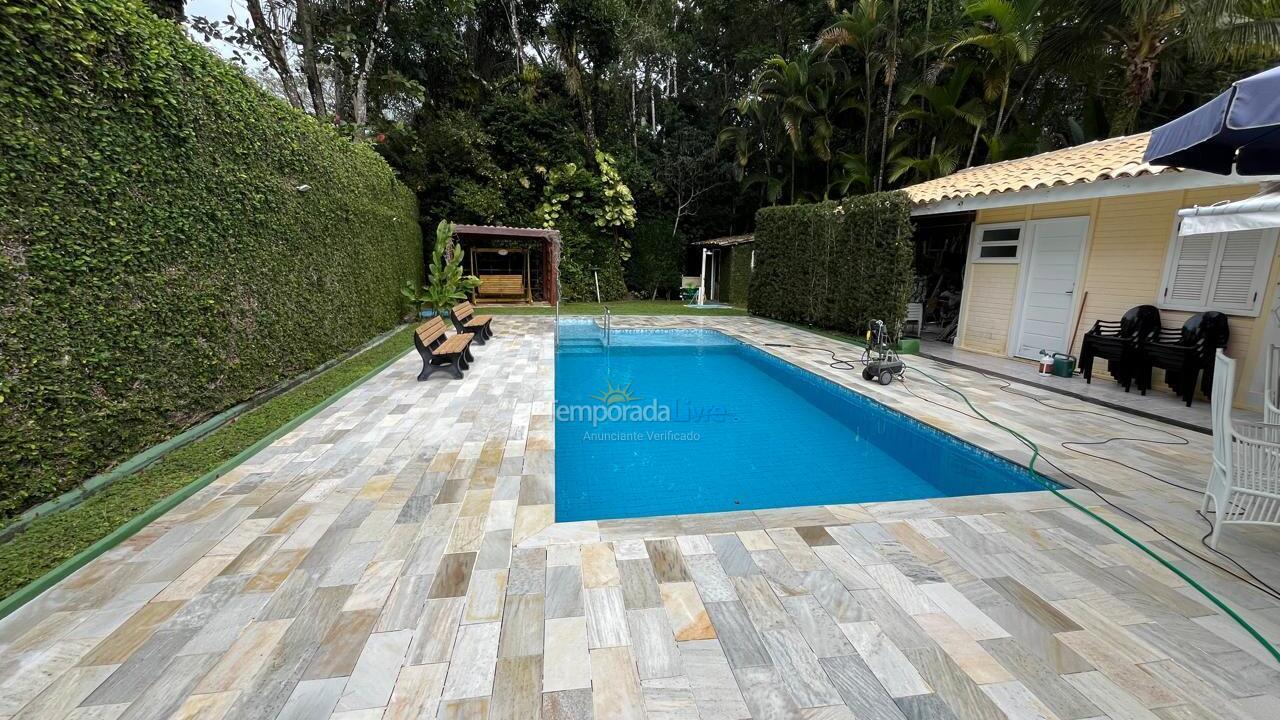 Casa para aluguel de temporada em Bertioga (Riviera de São Lourenço)