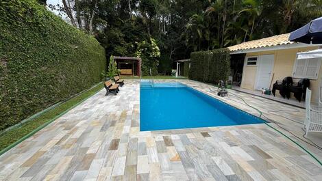 Casa Riviera pertinho da praia módulo 4