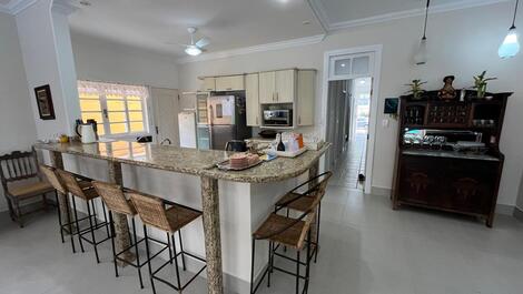 Casa Riviera pertinho da praia módulo 4