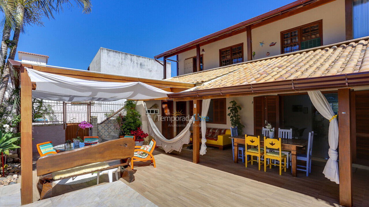 Casa para alquiler de vacaciones em Florianópolis (Cachoeira do Bom Jesus)