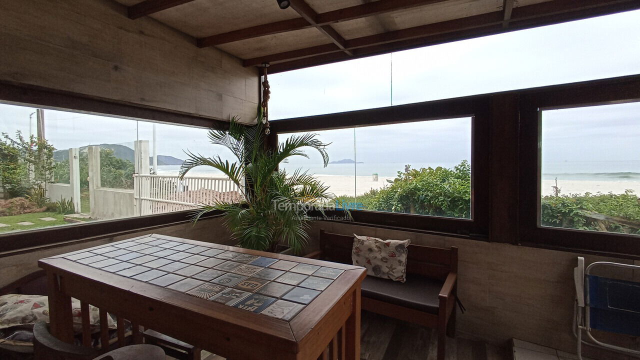Casa para aluguel de temporada em Florianopolis (Praia dos Ingleses)