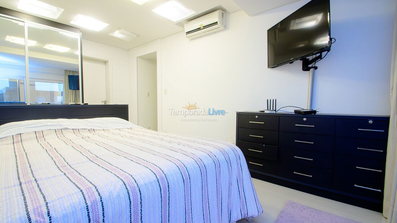 House for vacation rental in Florianopolis (Jurerê Internacional)