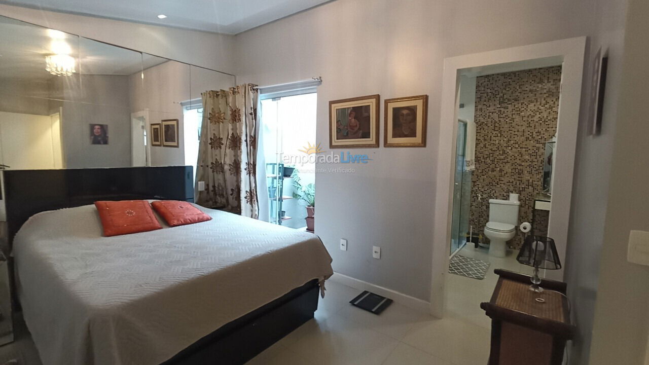 Casa para aluguel de temporada em Florianopolis (Praia dos Ingleses)