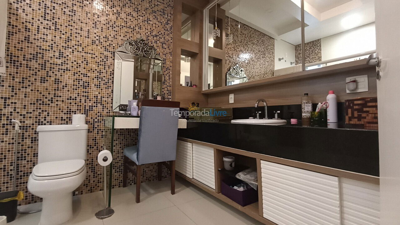 Casa para aluguel de temporada em Florianopolis (Praia dos Ingleses)