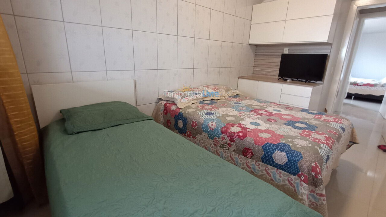 Casa para aluguel de temporada em Florianopolis (Praia dos Ingleses)